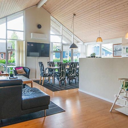 12 Person Holiday Home In Aabenraa Loddenhøj Eksteriør billede