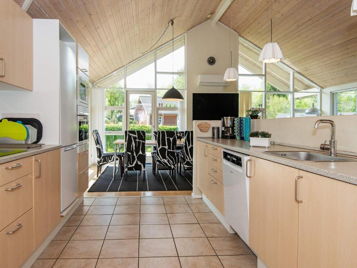 12 Person Holiday Home In Aabenraa Loddenhøj Eksteriør billede