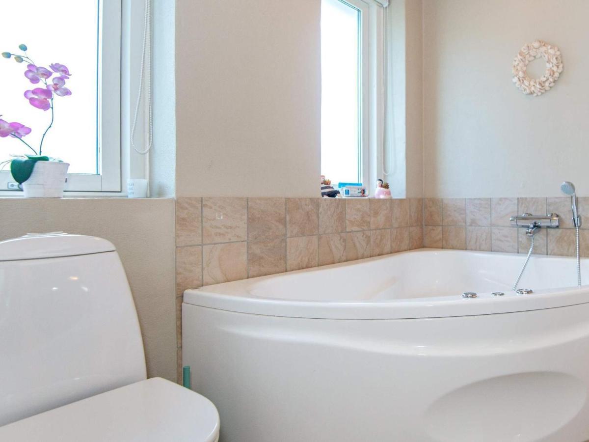 12 Person Holiday Home In Aabenraa Loddenhøj Eksteriør billede